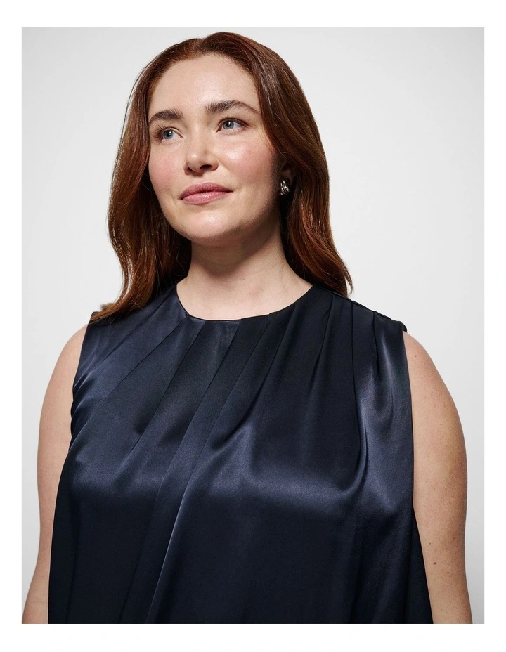 Emille Top in Classic Navy image 2