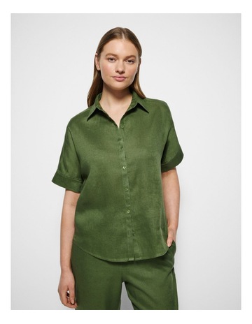 Lt Green colour