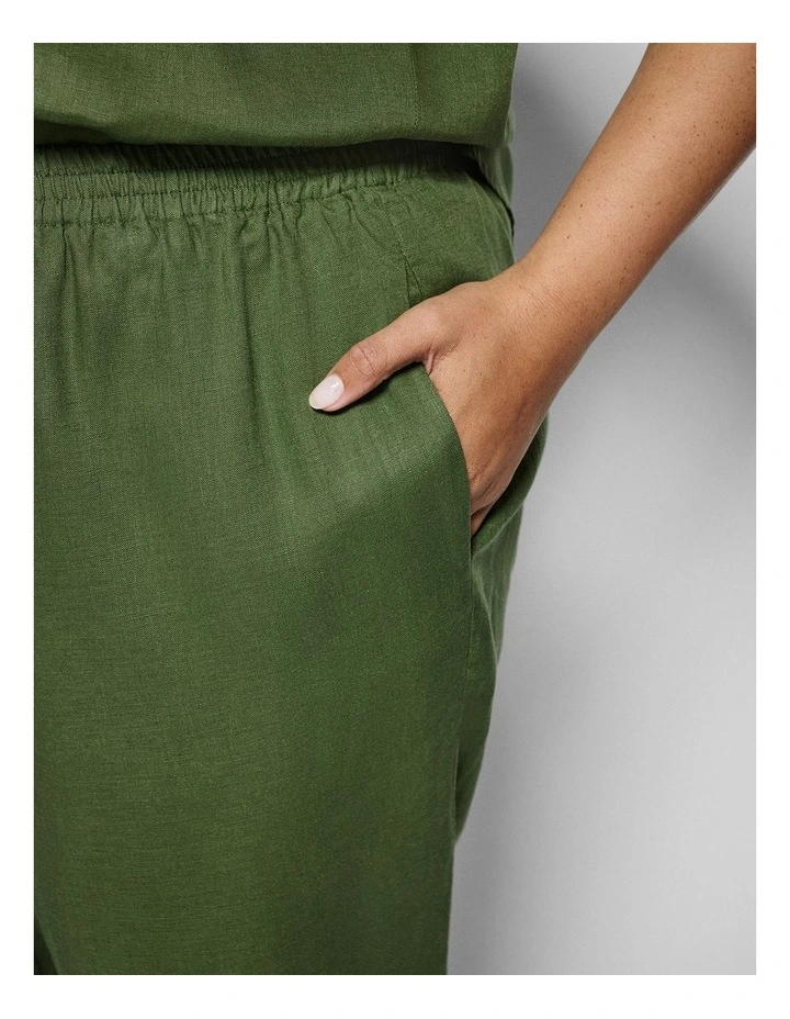 Lola Pant in Leaf Green image 7