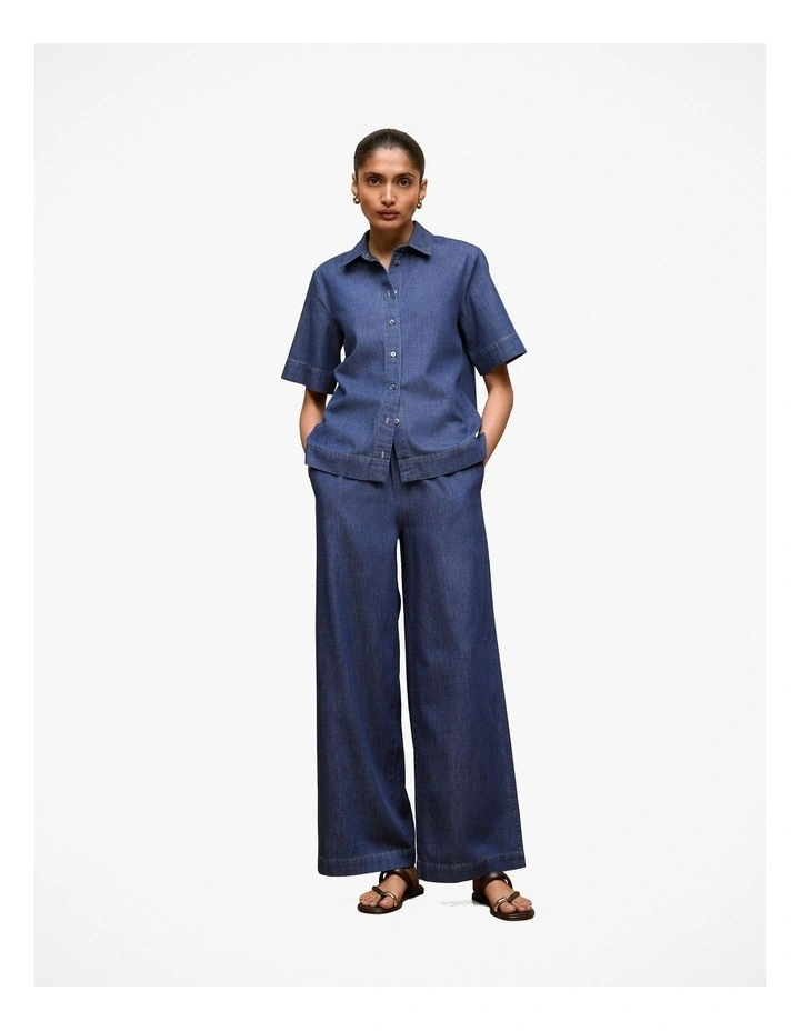 Soft Denim Short Sleeve Shirt in Mid Blue image 4