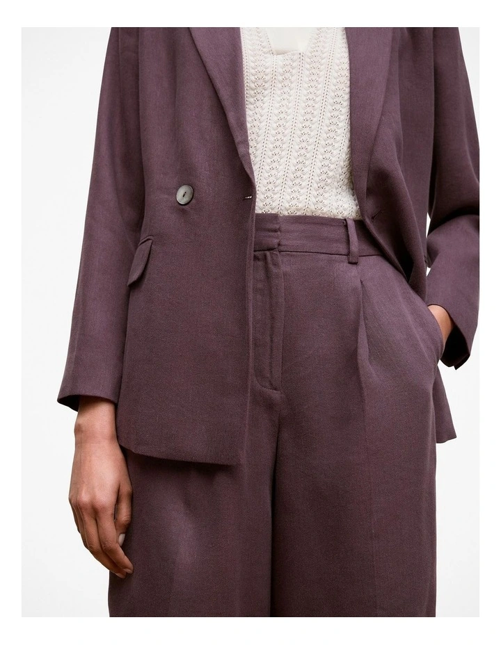 Linen Blend Longline Pleat Short in Dark Plum image 4