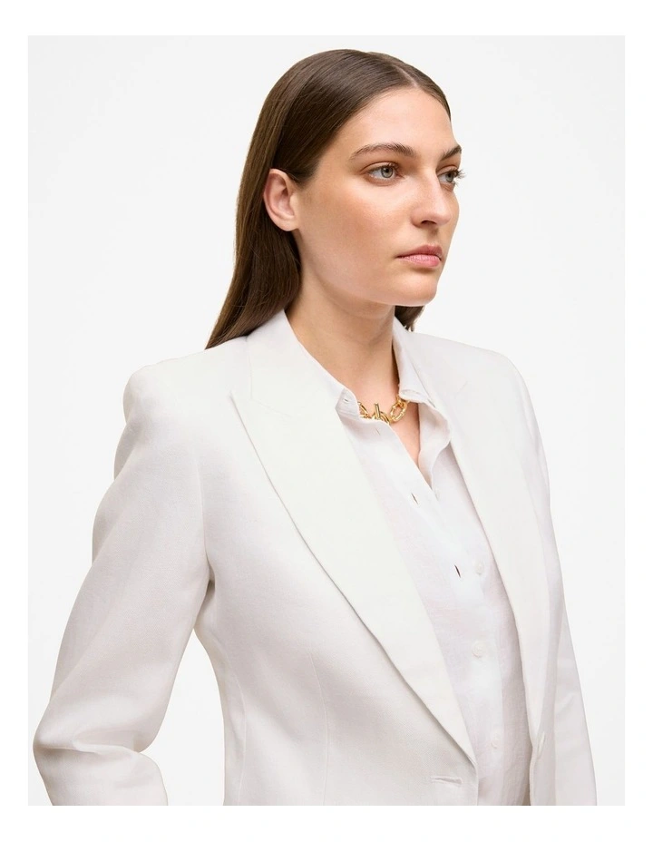 Linen Cotton Herringbone Blazer in White image 4