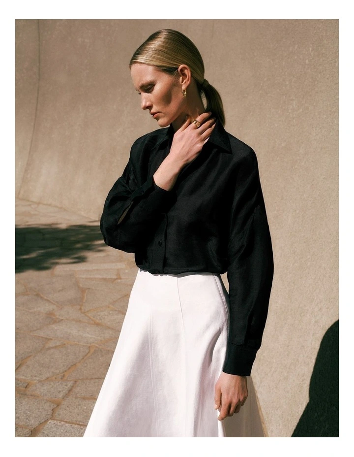 Linen Silk Resort Shirt in Black image 2