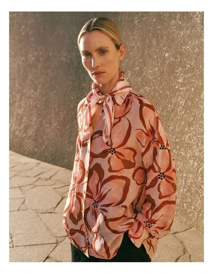 Peony Linen Silk Resort Shirt in Soft Pink image 2
