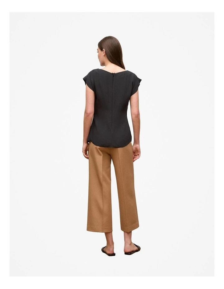 Twist Front Top in Black image 5