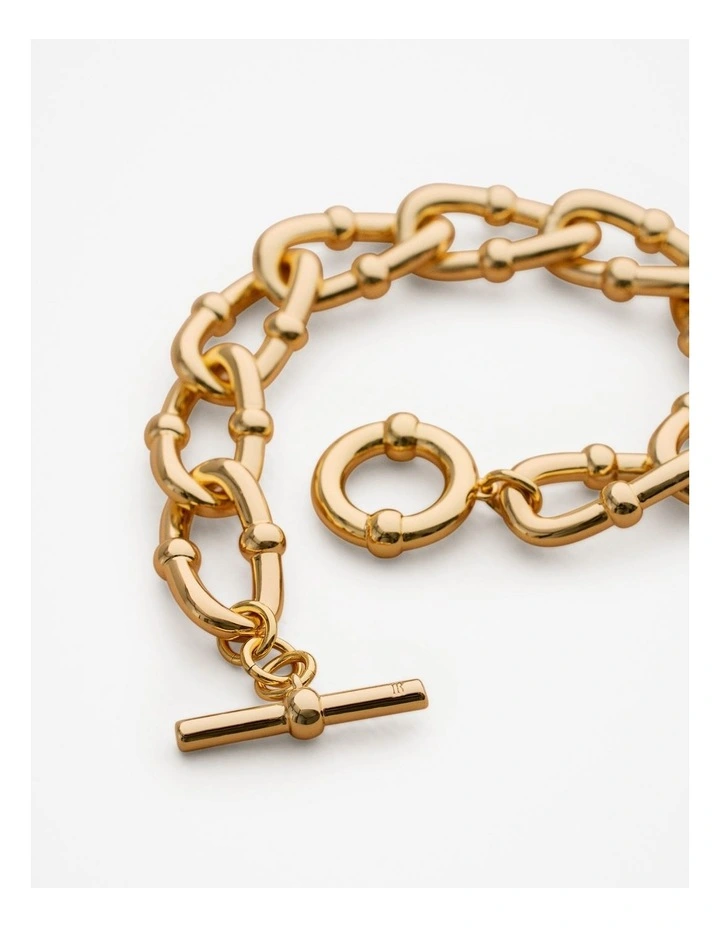 Signature Link Fob Bracelet in Gold image 3