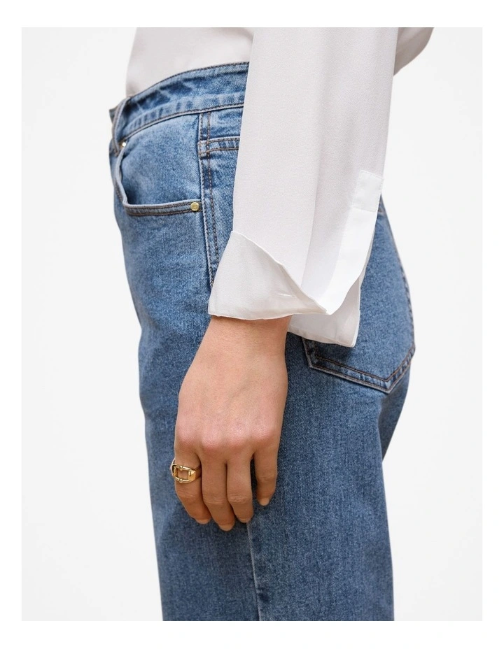 Signature Link Ring in Gold image 3