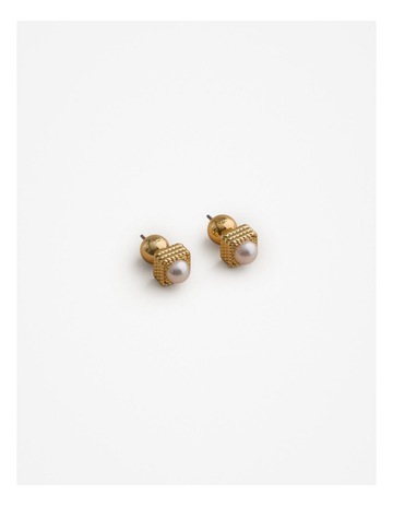 Gold colour