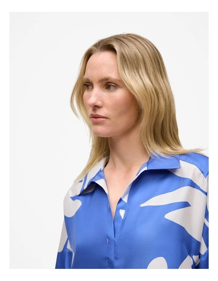 Marea Silk Twill Popover Shirt in Vivid Blue image 3