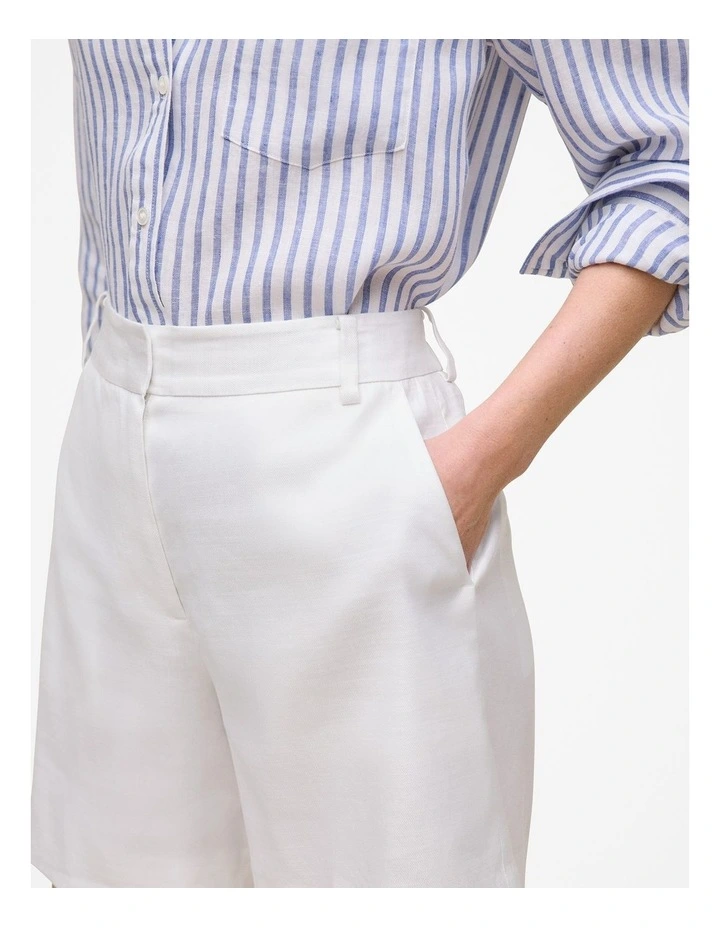 Stretch Linen Blend Tailored Short in White image 4