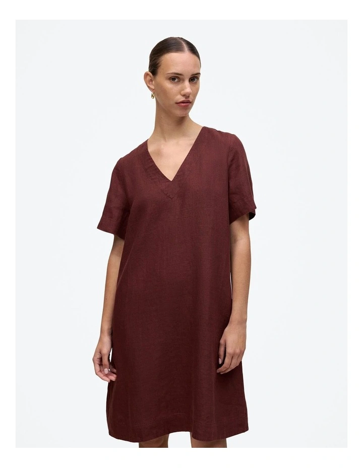 Linen V Neck Popover Shift Dress in Espresso image 2