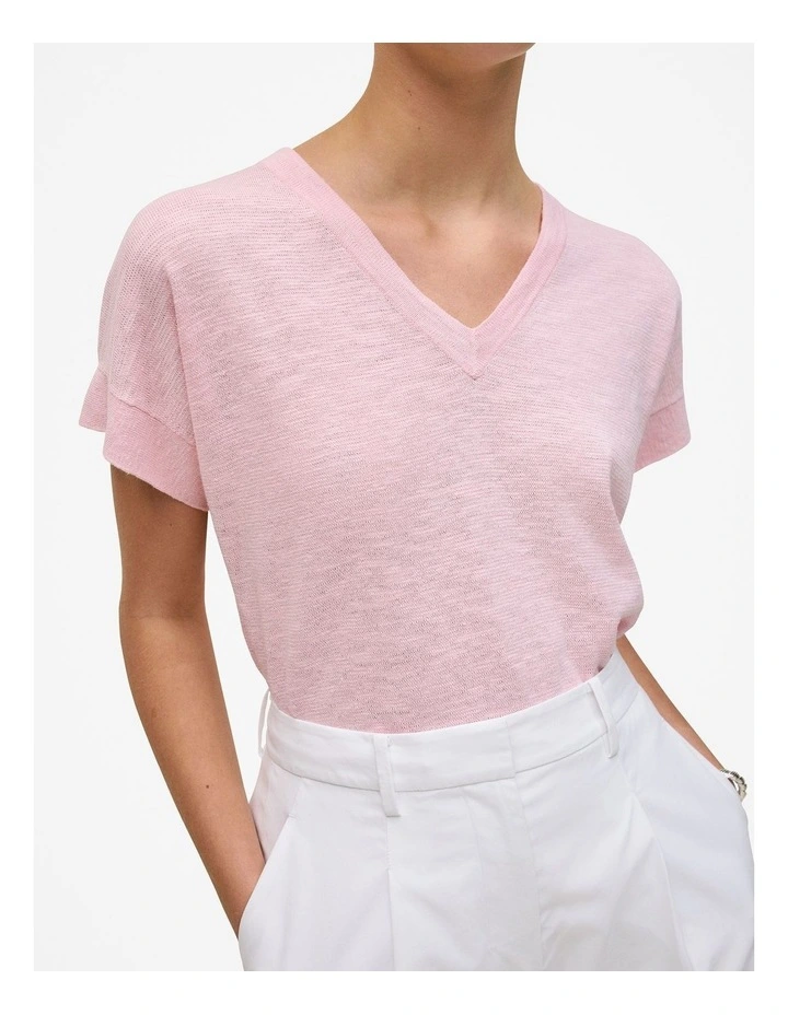 Linen Cotton Relaxed V Neck T-shirt in Light Pink image 3