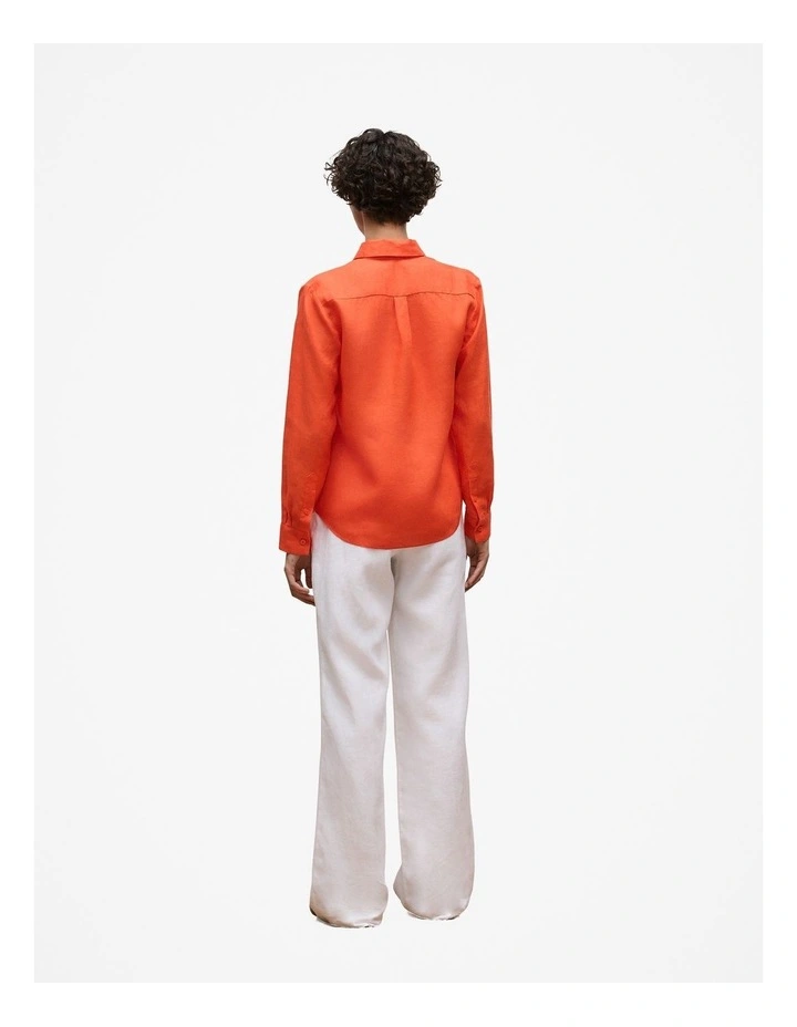 Linen Classic Shirt in Fiesta Red image 4
