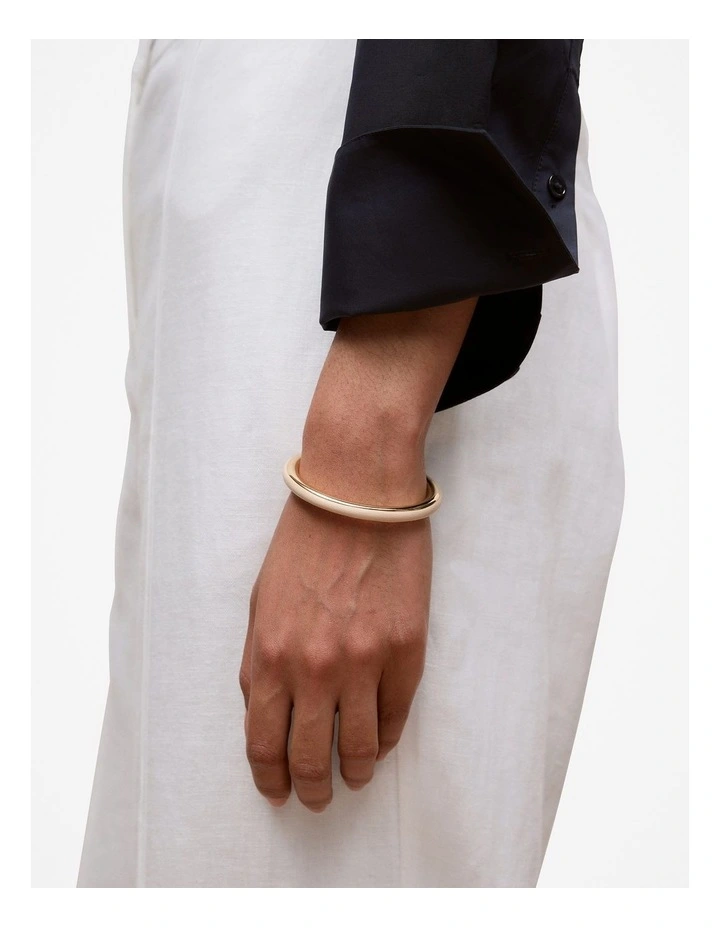 Lutra Cuff in Tahini image 2