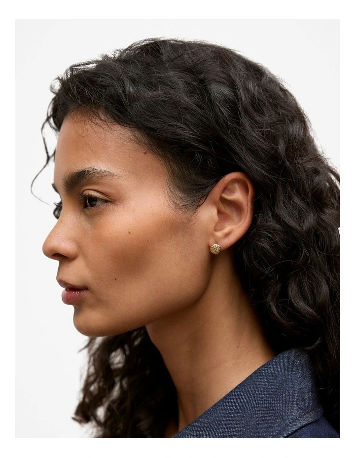 Rava Stud Earrings in Gold image 2