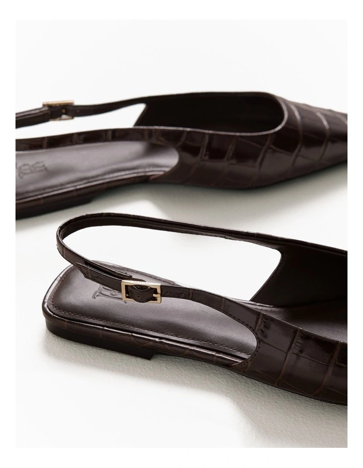 Bronte Flat in Chocolate image 4