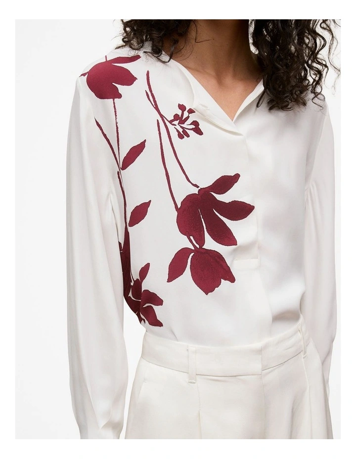 Wren Placement Floral Print Blouse in White image 4