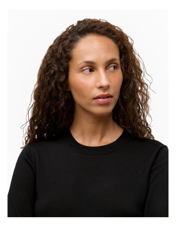 Merino Classic Crew Neck Top in Black image 3
