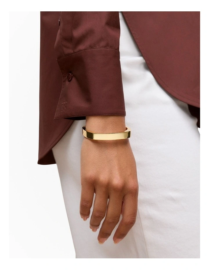 Thera Bangle in Gold image 2