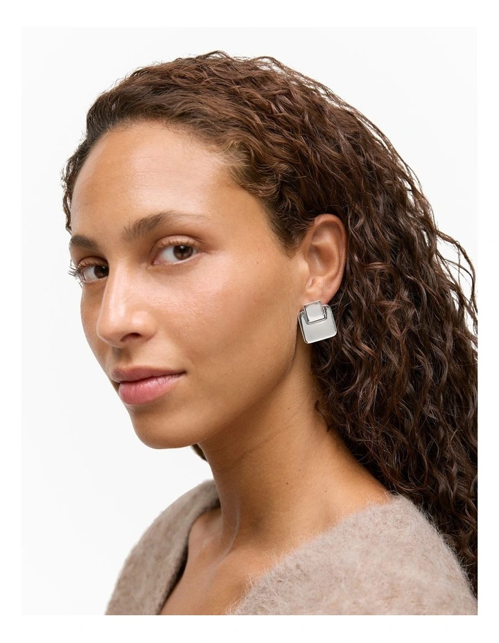 Thera Earring in Silver image 2