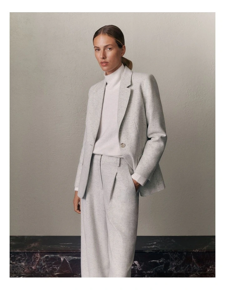 Italian Wool Blend Single Breasted Blazer in Light Grey Marle image 2