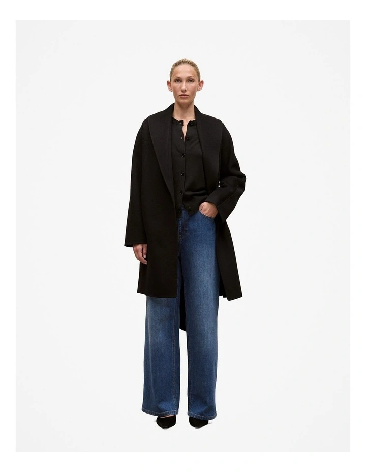 Merino Classic Crew Cardigan in Black image 2