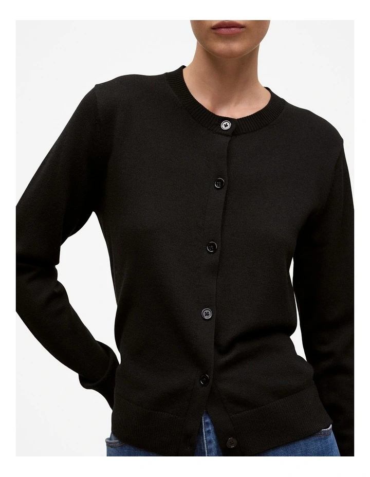 Merino Classic Crew Cardigan in Black image 3