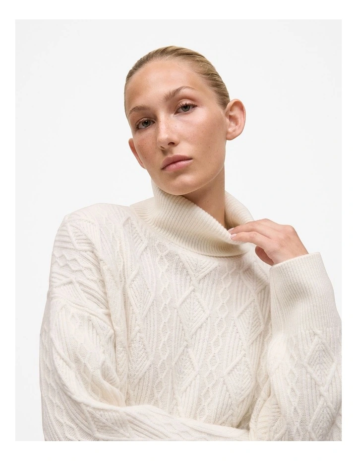 Merino Cable Rollneck knitted Jumper in Marshmallow image 4