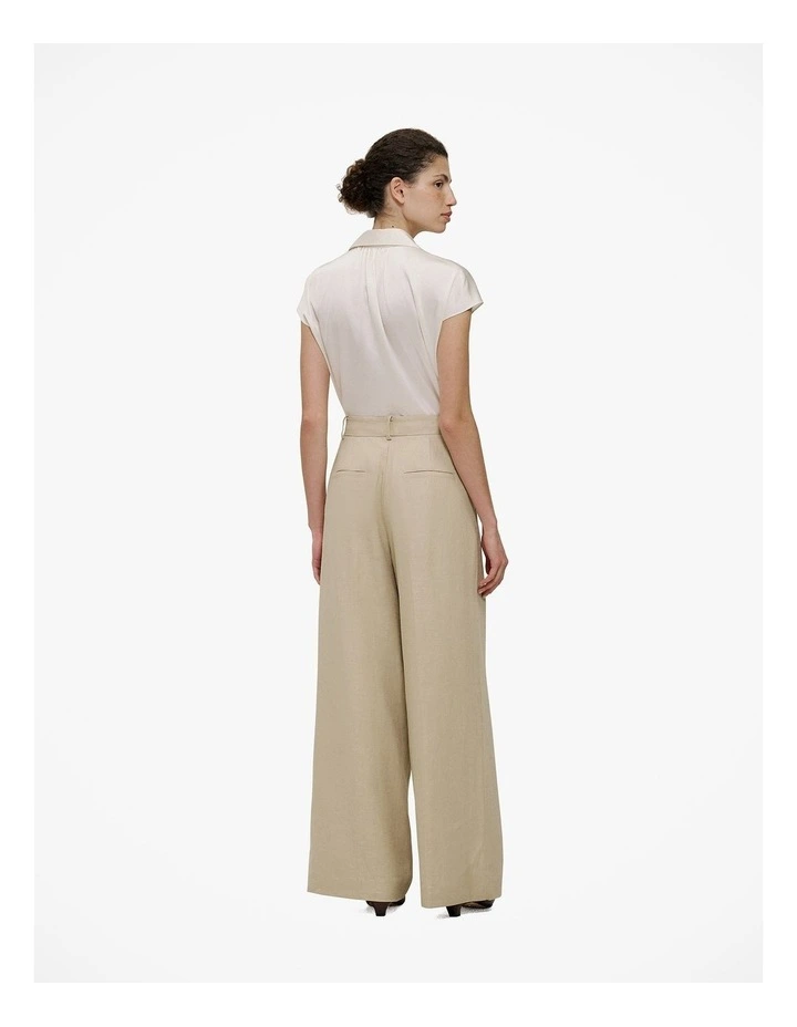 Textured Wide Leg Pant in Clay image 6