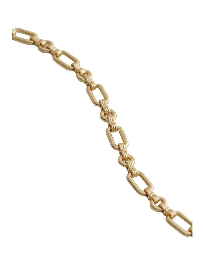 Orne Chain Necklace image 3