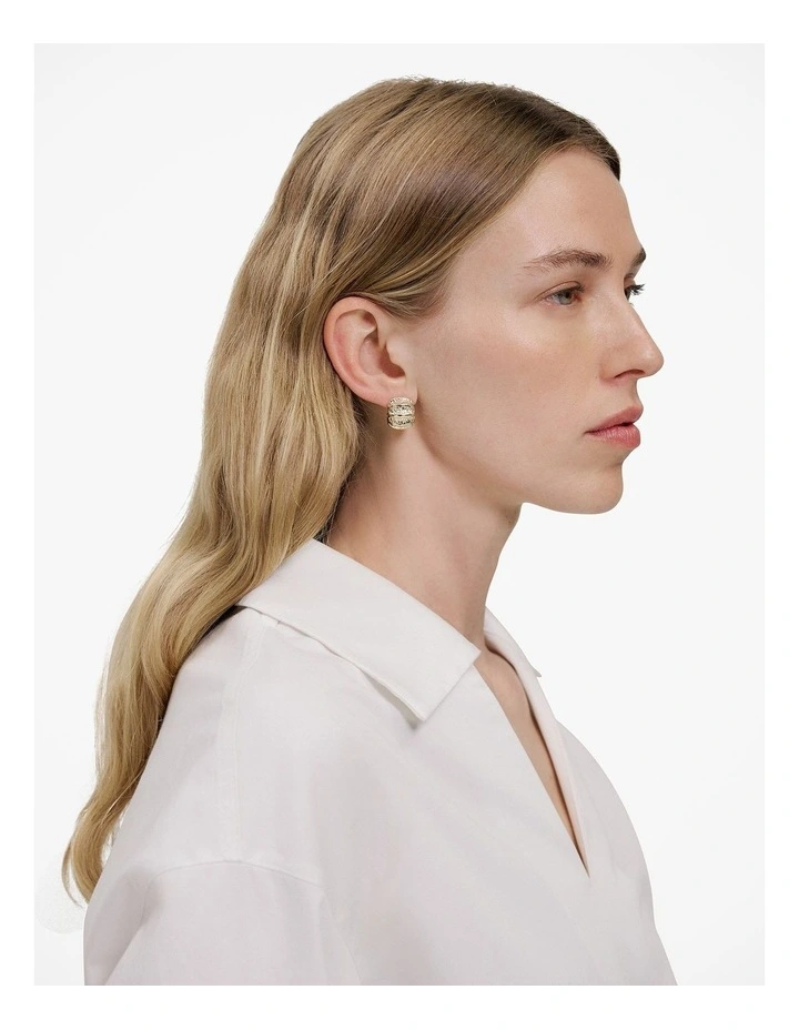 Ardea Hoop Earrings in Gold image 2