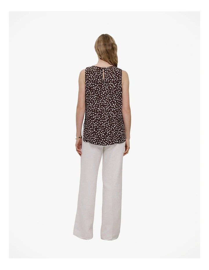 Elorie Longline Tank in Coffee image 6