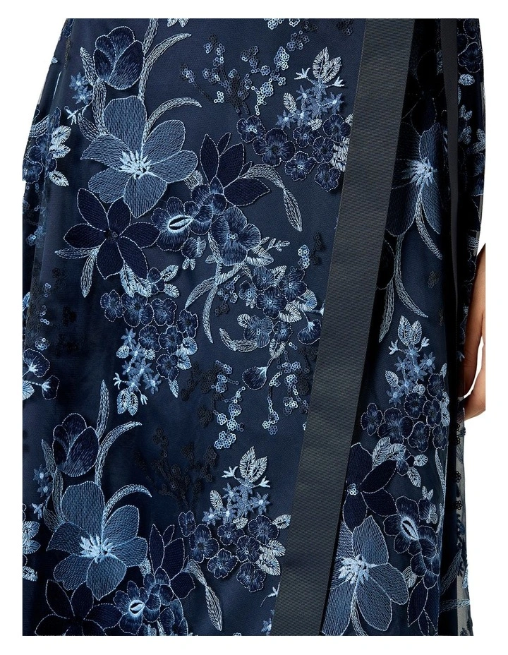 Loren Embroidered Dress image 4