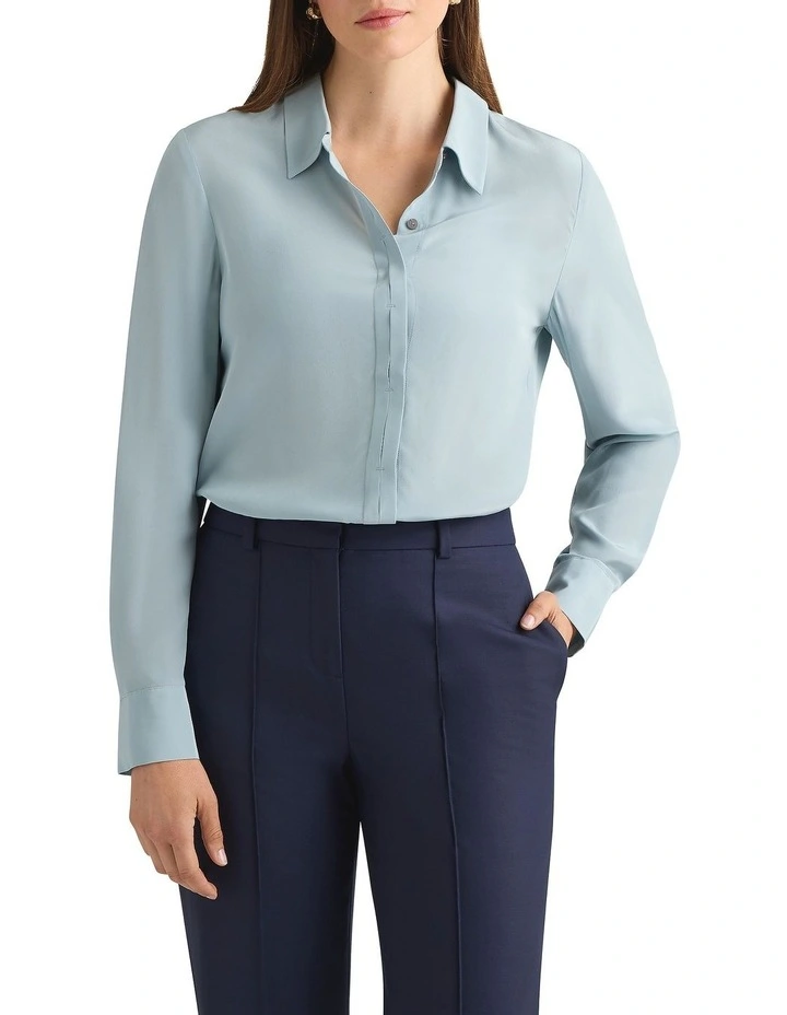 Zephyr Silk Shirt in Green image 2
