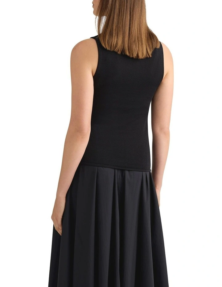 Pip Pleat Front Knit Top in Black image 4