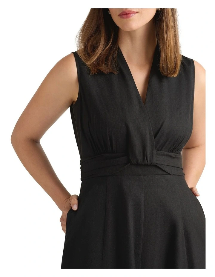 Keets Stretch Linen Dress in Black image 3