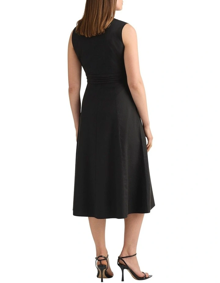 Keets Stretch Linen Dress in Black image 4