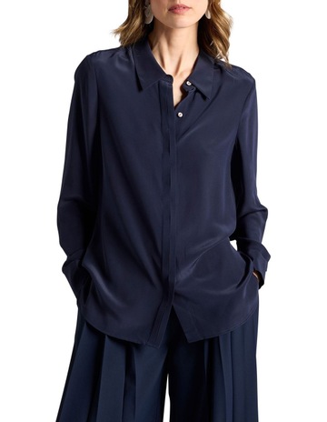 Navy colour