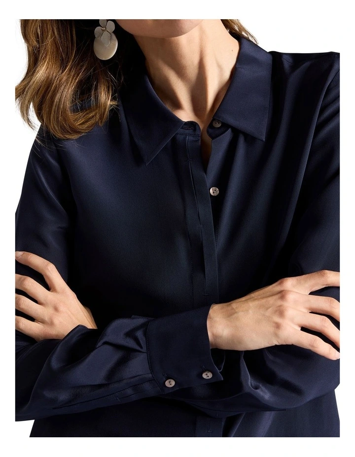 Zephyr Silk Shirt in Navy image 3
