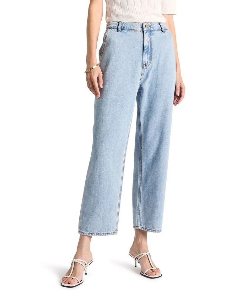 Magda Barrel Leg Jean in Light Wash image 2