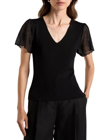 Youlli Knit Top in Black