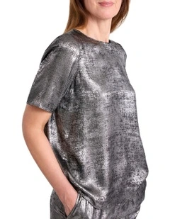Rumi Metallic Tee in Platinum