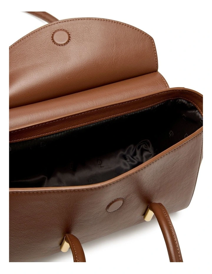 Velda Leather Shoulder Bag in Nutshell image 4