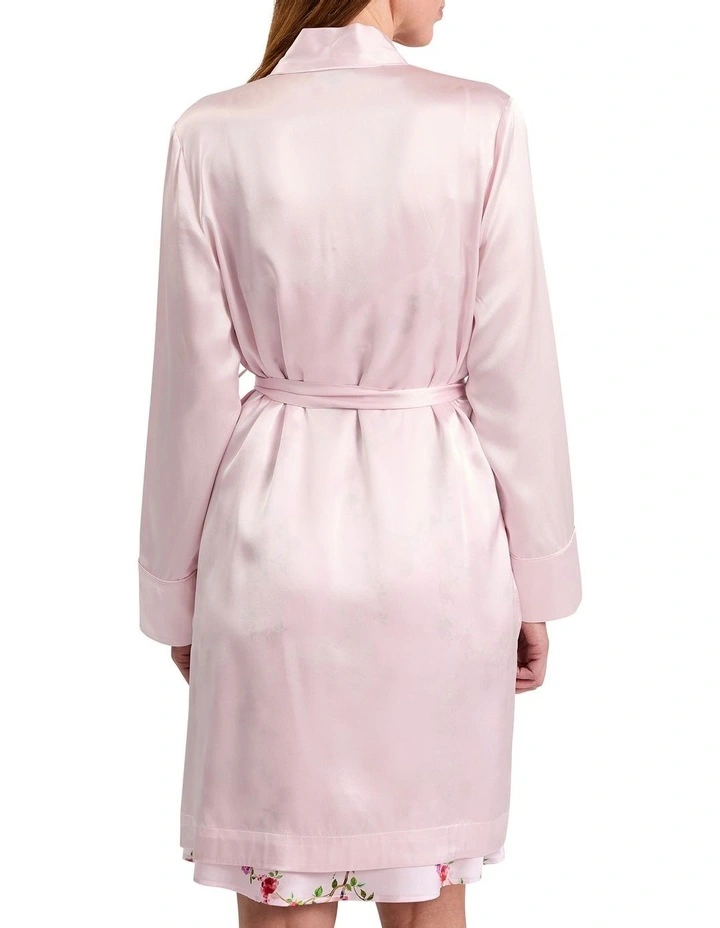 Cannes Short Silk Sleep Robe in Peony Pink image 4