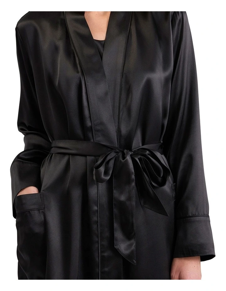 Cannes Short Silk Sleep Robe in Black image 3