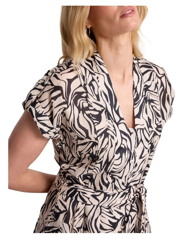 Safiya Linen Dress in Black Multi image 2