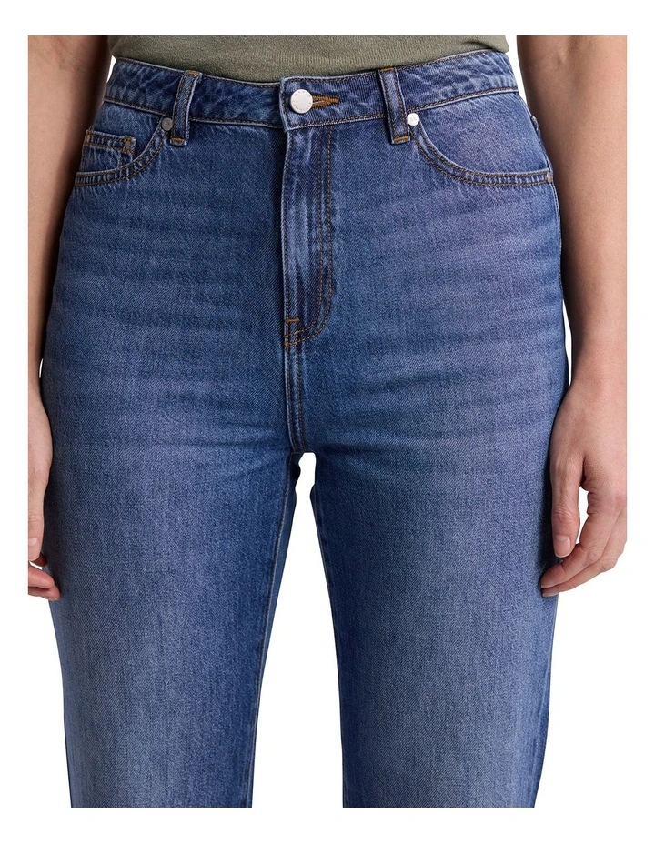 Goldie Crop Jean in Mid Wash image 3