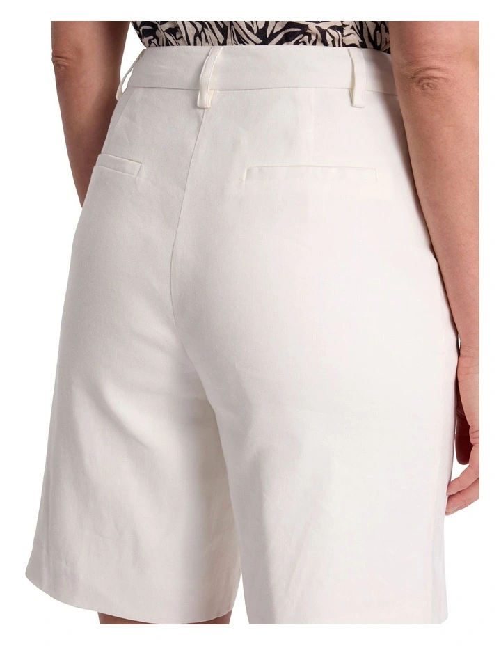 Linnea Linen Blend Short in Ivory image 5