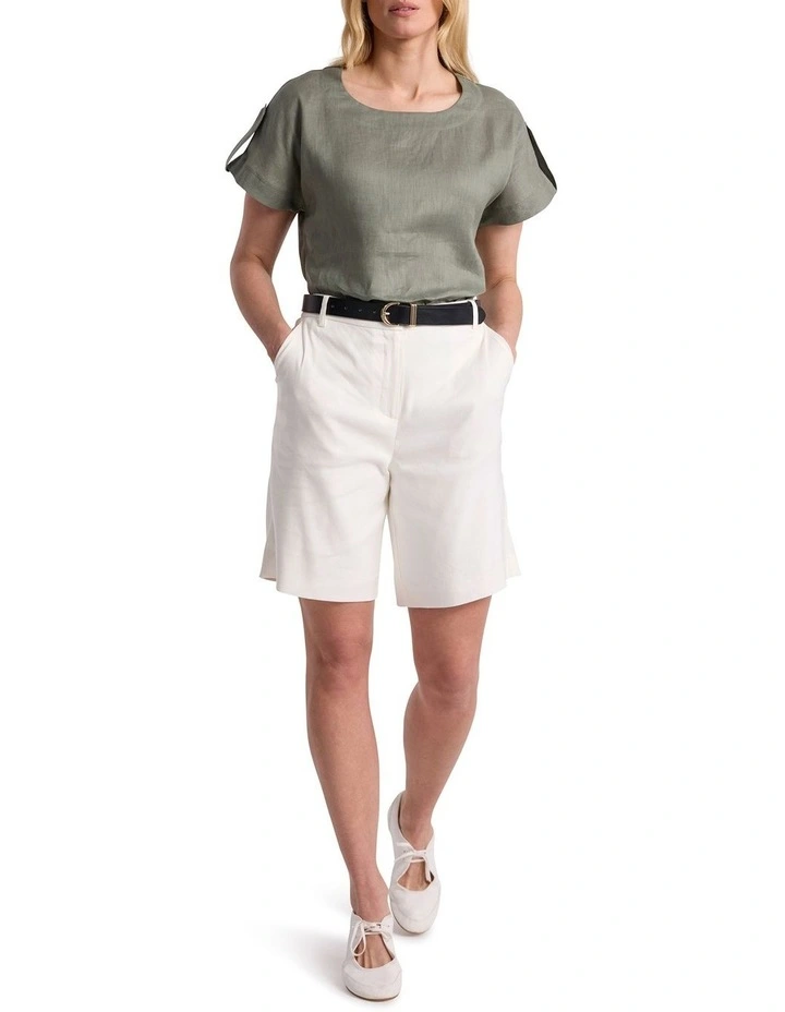 Melinda Linen Mix Tee in Oregano Green image 2