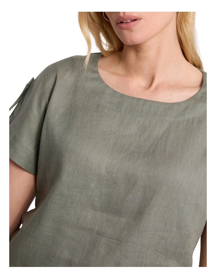 Melinda Linen Mix Tee in Oregano Green image 3